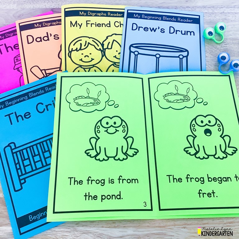 Kindergarten decodable book for beginning blends fr