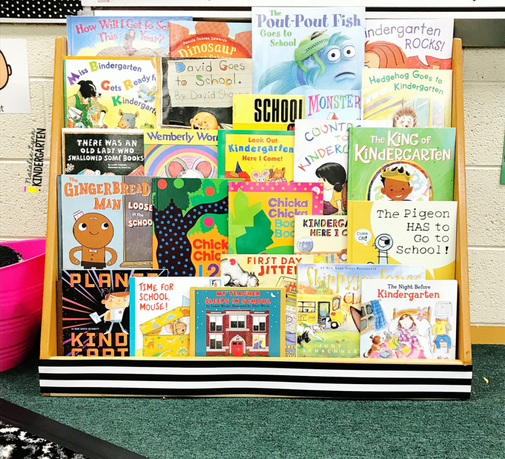display bookshelf in a kindergarten classroom