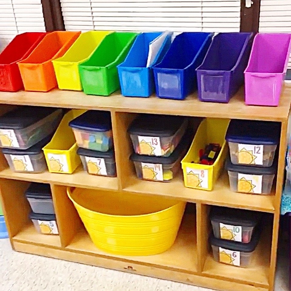 organizing morning tubs for kindergarten